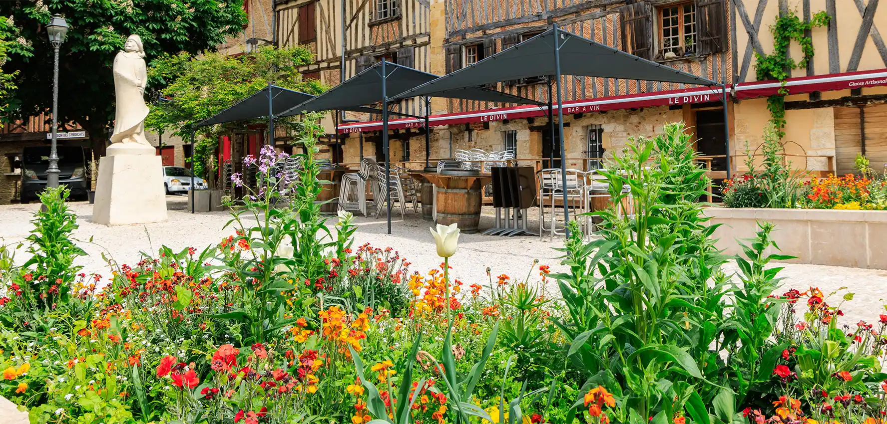 walking in the dordogne