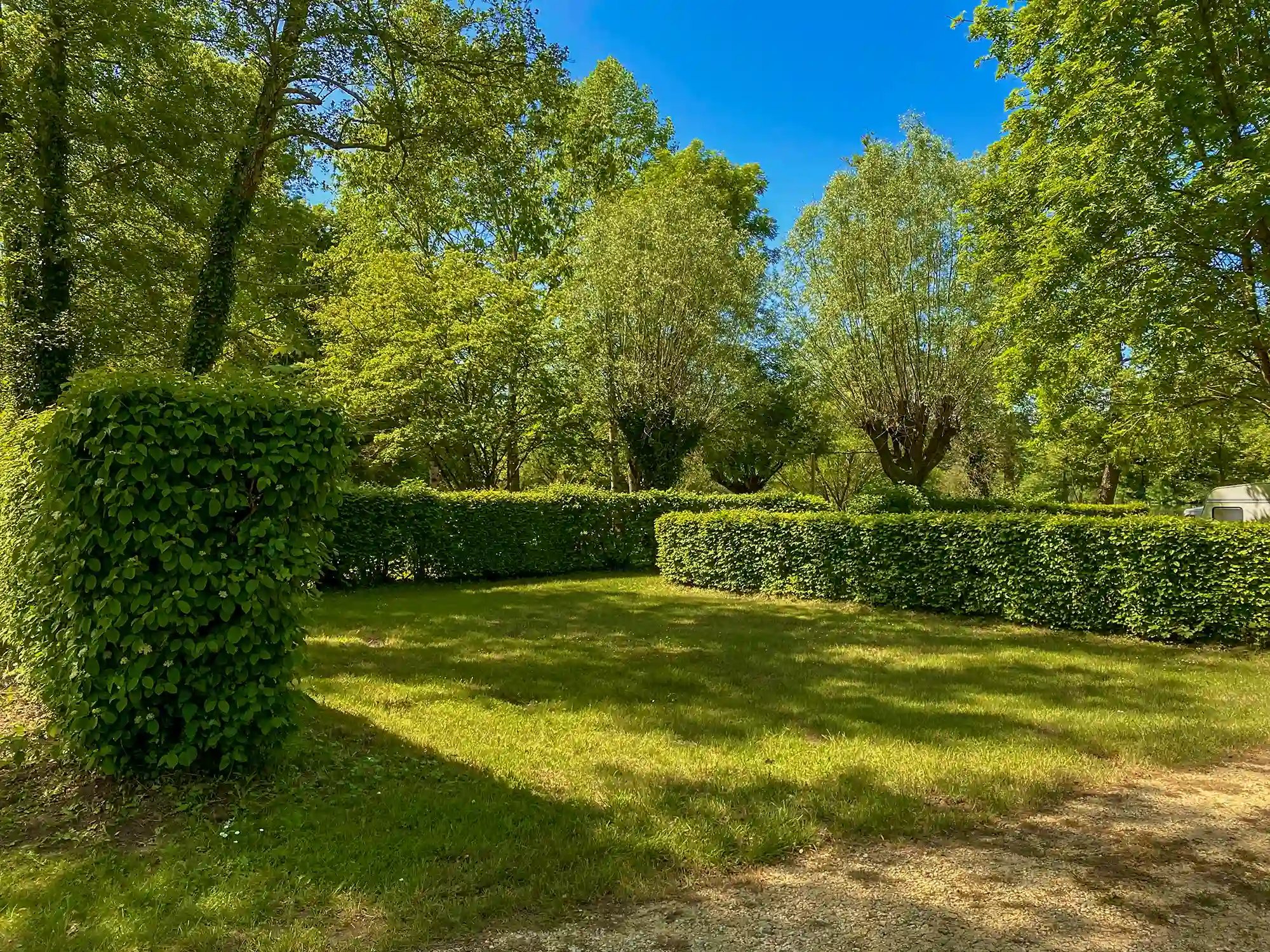 pitch rental camping Dordogne